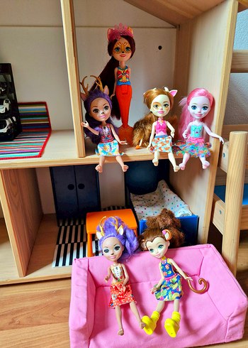 Mattel enchantimals karakter bebekler