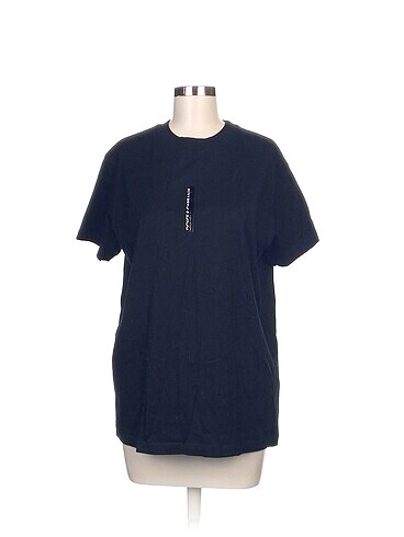 Dolce & Gabbana T-shirt %70 İndirimli.