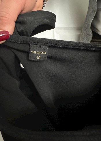 Siyah Tek Omuzlu Kadın Mayo - Görsel 4