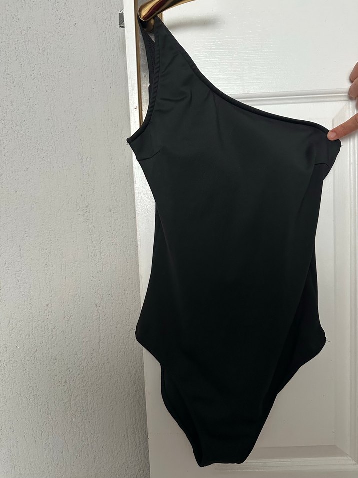 Siyah Tek Omuzlu Kadın Mayo - Görsel 2