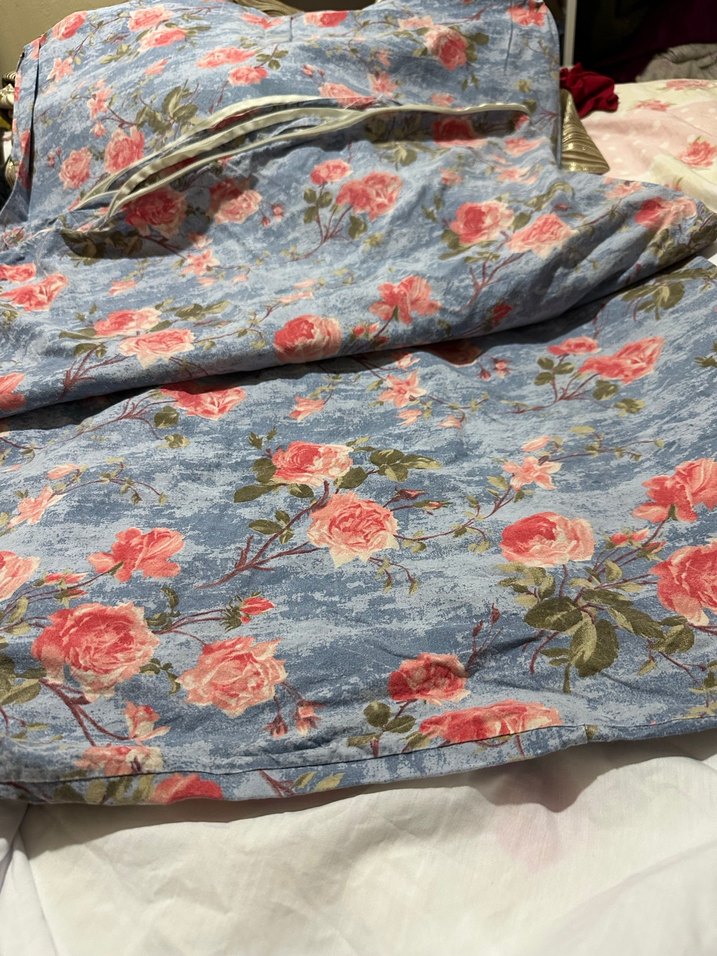 Mavi Çiçek Desenli Nevresim - Görsel 2