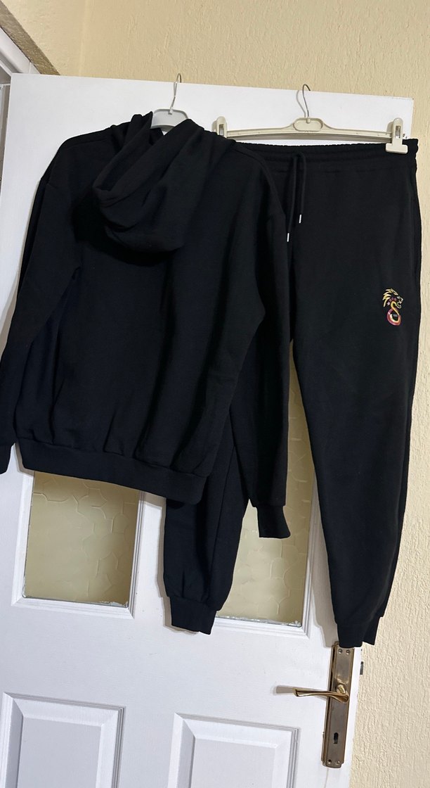 Nakışlı Siyah Kadın Eşofman Altı - Görsel 3