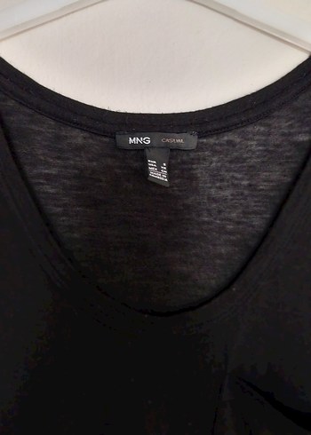 Siyah V Yaka Keten Kadın Tişört - Görsel 2