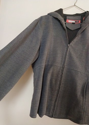 Gri Kapüşonlu kalın liralık penye mont - Görsel 2