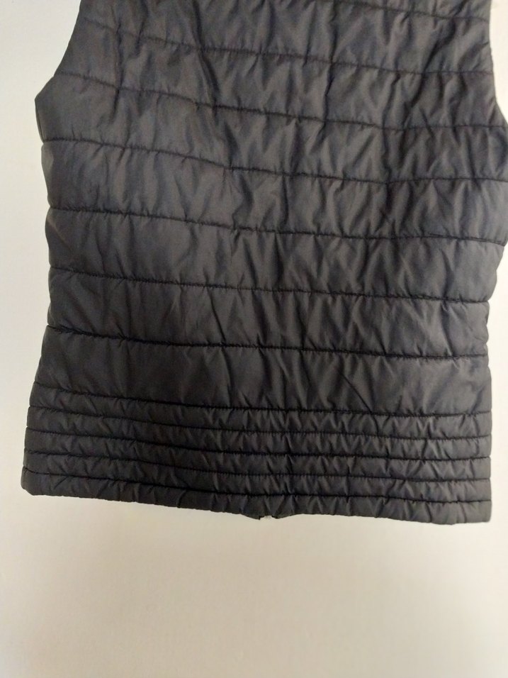 Siyah Fermuarlı Kadın Yelek - Görsel 5