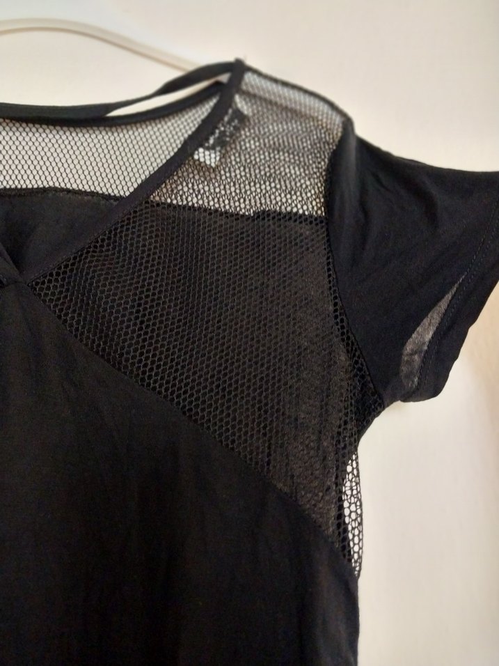 Siyah V Yaka Kısa Kollu Mini Bluz - Görsel 5