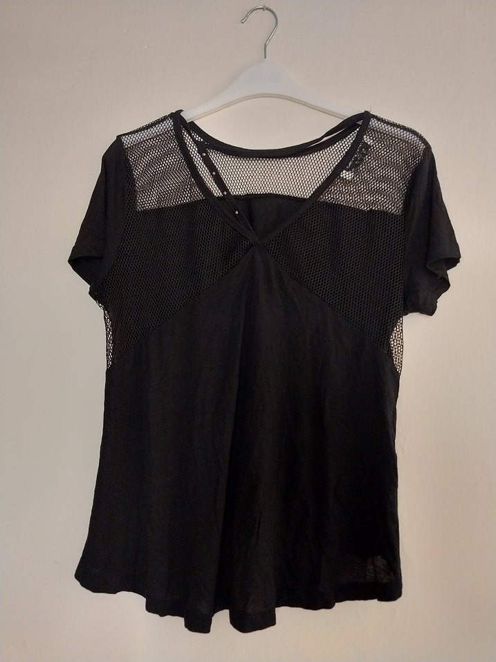 Siyah V Yaka Kısa Kollu Mini Bluz - Görsel 4