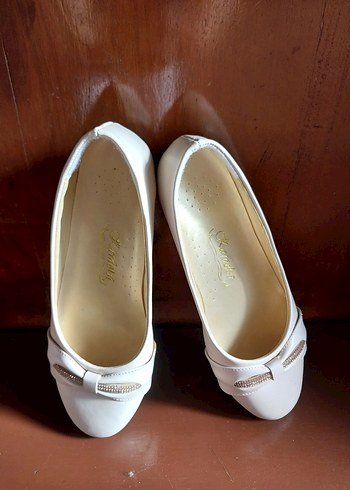 Pudra pembe Klasik Tokalı Kız Çocuk Ayakkabısı - Görsel 2