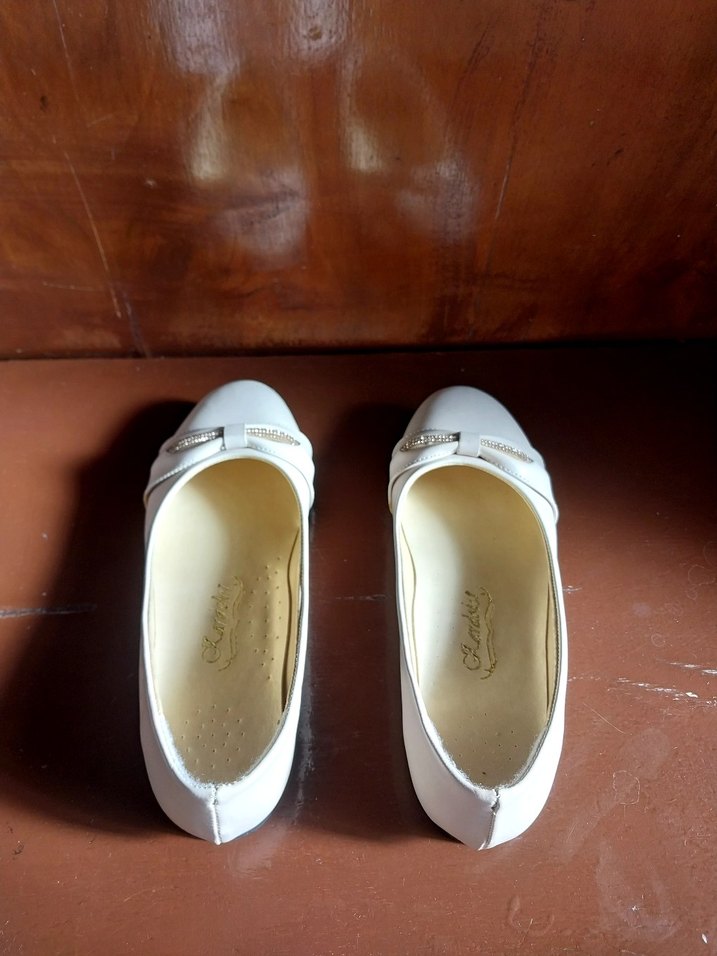 Pudra pembe Klasik Tokalı Kız Çocuk Ayakkabısı - Görsel 4