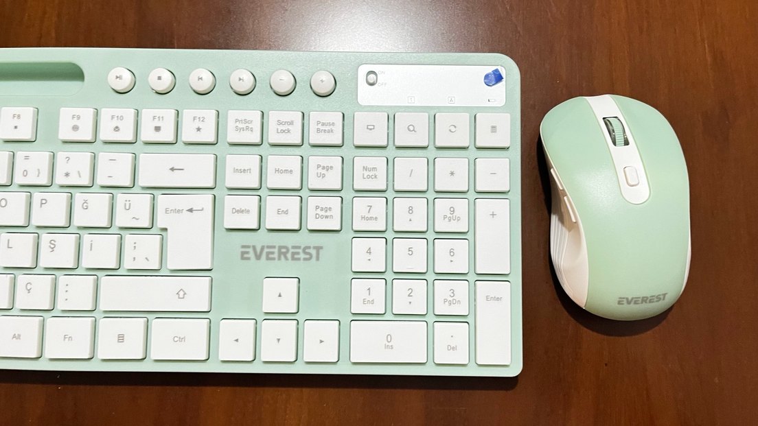 Pastel Yeşil Everest Klavye ve mouse - Görsel 4