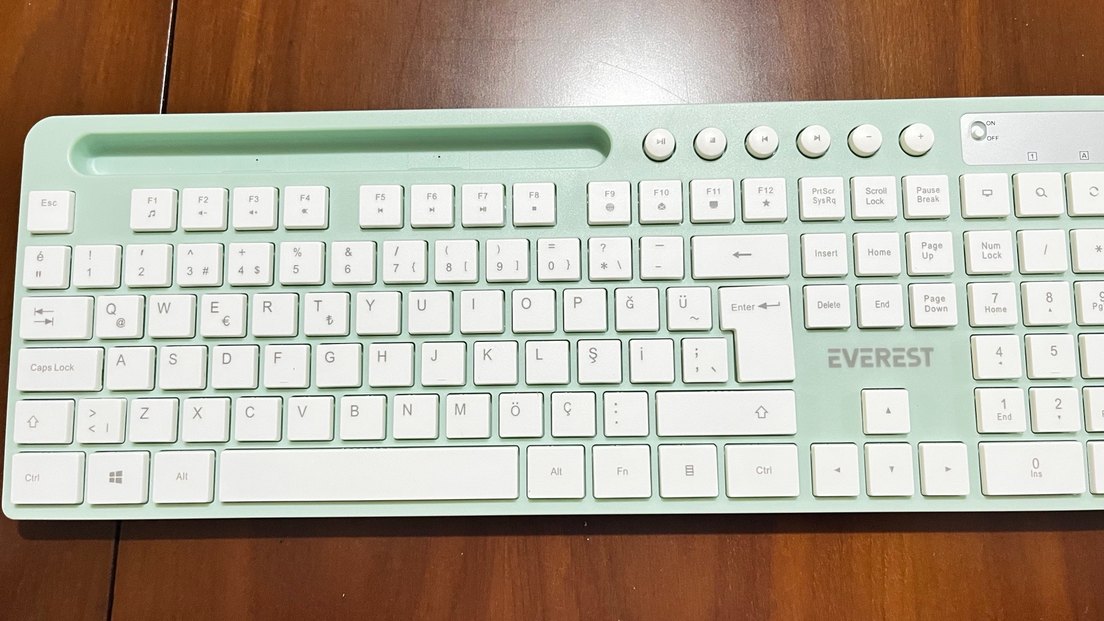 Pastel Yeşil Everest Klavye ve mouse - Görsel 3