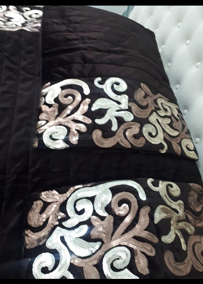 KAHVERENGİ YATAK ÖRTÜSÜ - Görsel 2