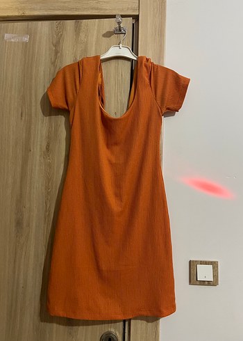 Kısa Kollu, Dökümlü Midi yazlık turuncu  Elbise - Görsel 3