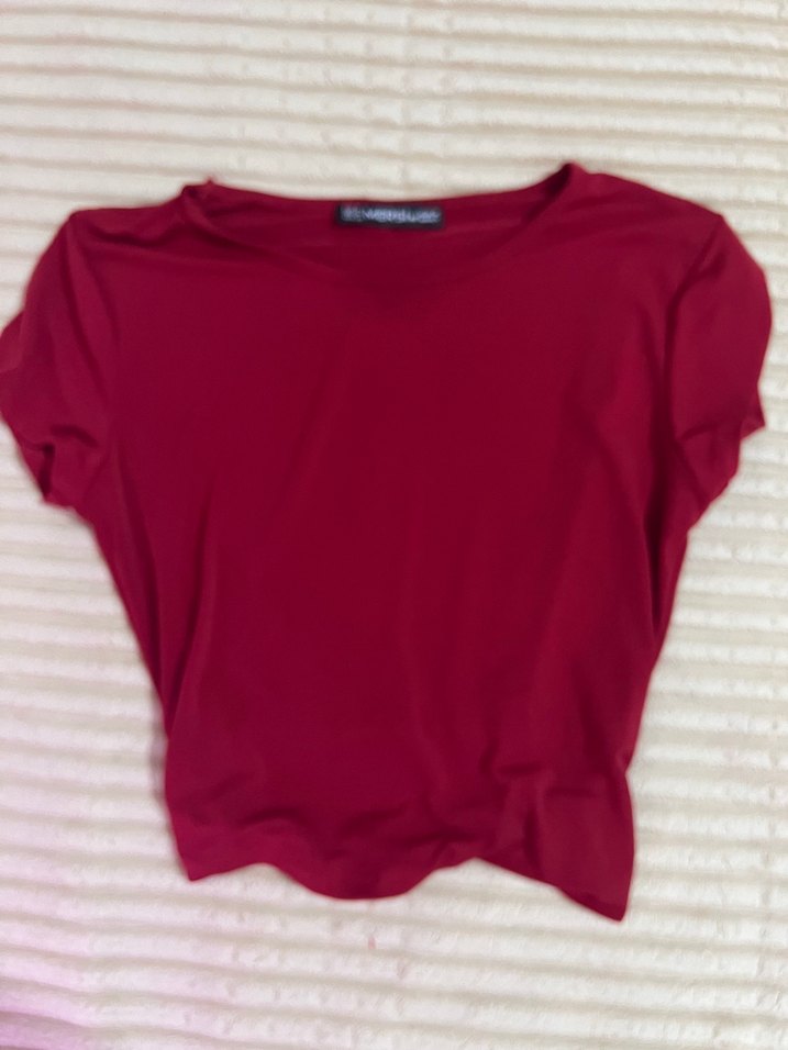 Kırmızı arkası ipli bluz - Görsel 3