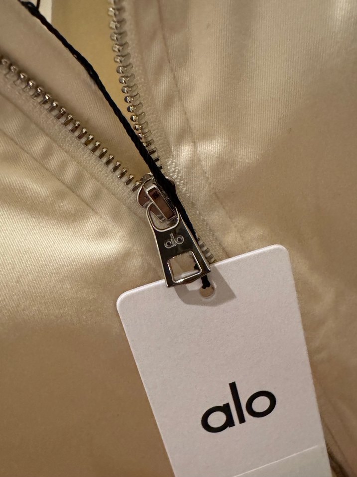 Alo Yoga Ceket - Görsel 4