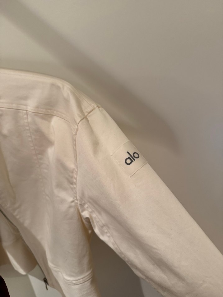 Alo Yoga Ceket - Görsel 5