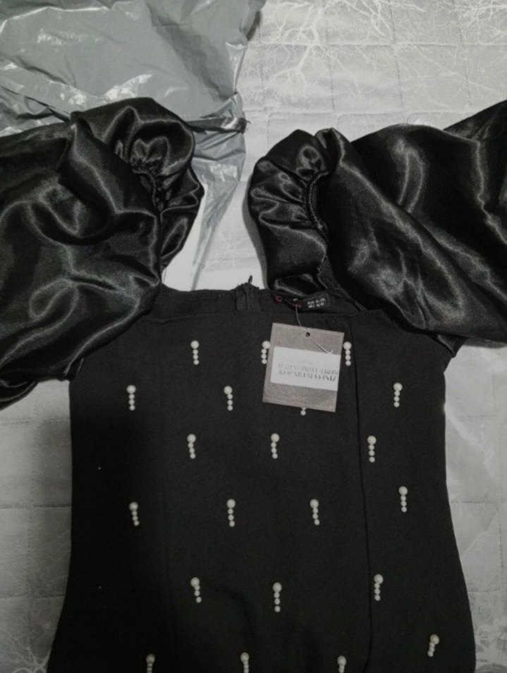 Siyah Uzun Kollu İşlemeli Abiye Elbise - Görsel 4