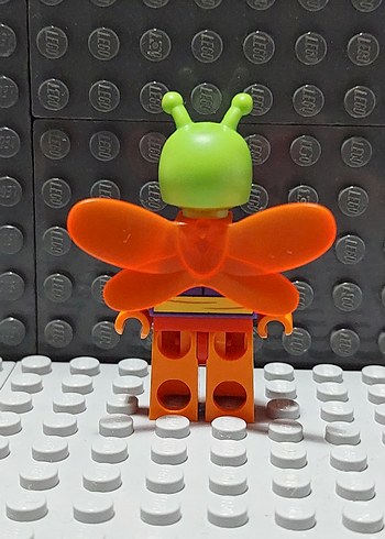Lego Dc Super Heroes Killer Moth (71020), (coltlbm36) - Görsel 2