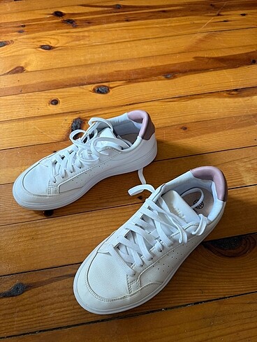 Adidas ayakkabı