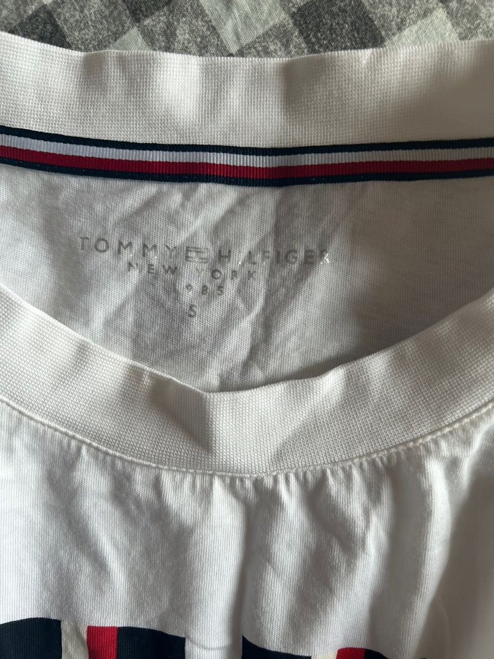 Kadın Beyaz Kısa Kollu Baskılı Tişört - Görsel 3