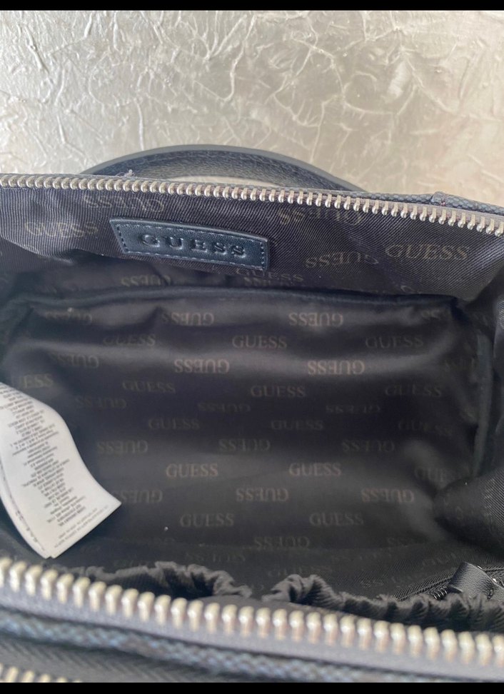 Guess washbag unisex - Görsel 4