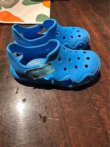 27 Beden Crocs 27 C/10