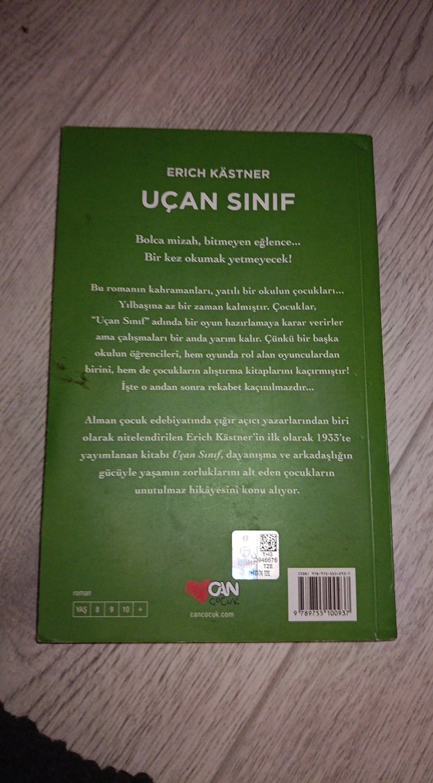 Uçan Sınıf - Erich Kästner - Görsel 2