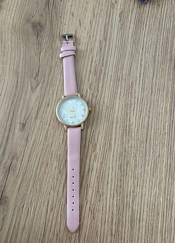 Diğer Quartz kadın kol saati
