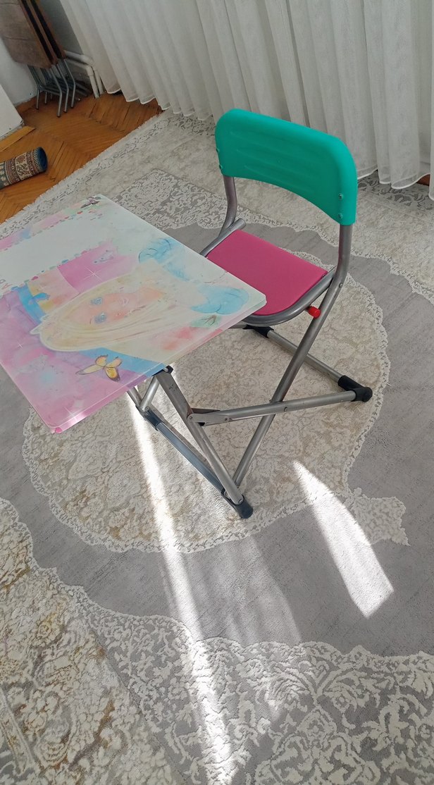 Pastel Pembe Çocuk Sandalyesi ve Masası - Görsel 3