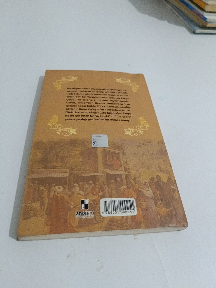 Evliya Çelebi Seyahatnamesi'nden Seçmeler Kitap - Görsel 2
