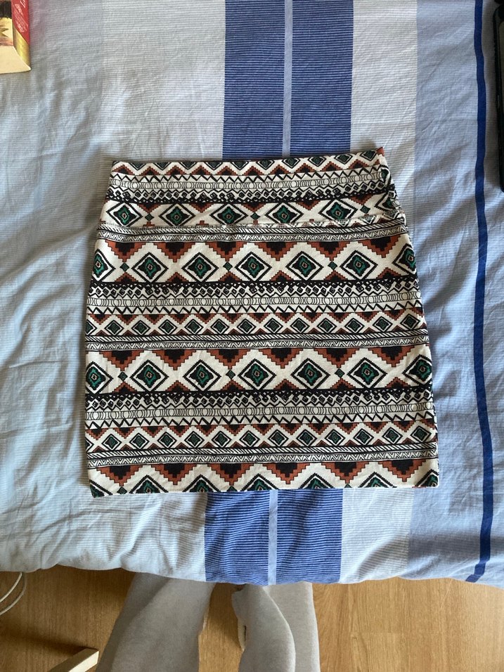 Kadın Etek - Görsel 3