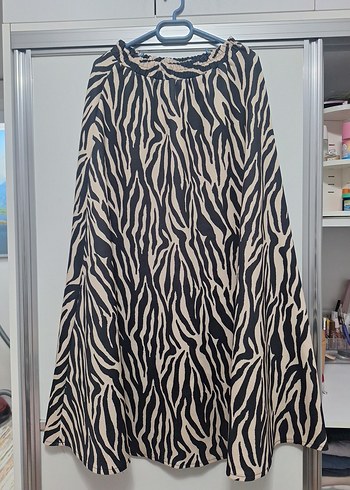 Füme Zebra Desenli Uzun Etek üst takım - Görsel 3