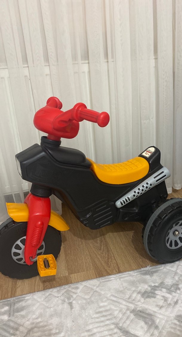 Renkli Sarı Üç Tekerlekli Çocuk Bisikleti - Görsel 5