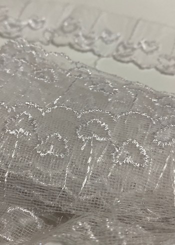 Güpür fisto Kalpli Nakışlı Beyaz - Görsel 3