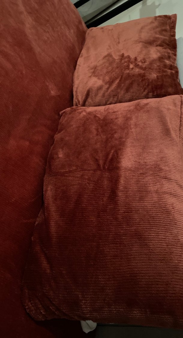 Bordo Kadife Yatak Örtüsü - Görsel 2