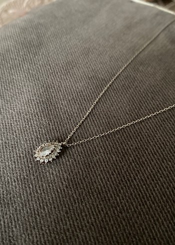 Gümüş 925 ayar damla kolye pazarlık payı var - Görsel 2