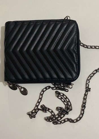 Zincir Detaylı Siyah Deri Çizgili Kadın Çanta - Görsel 6