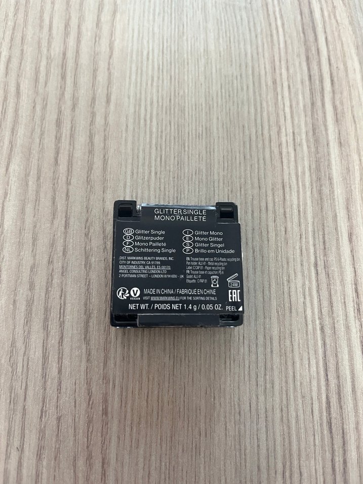 wet n wild glitter tekli göz farı - Görsel 5