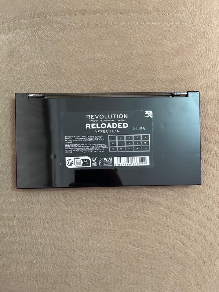 Revolution Reloaded Palette Far Paleti - Görsel 2
