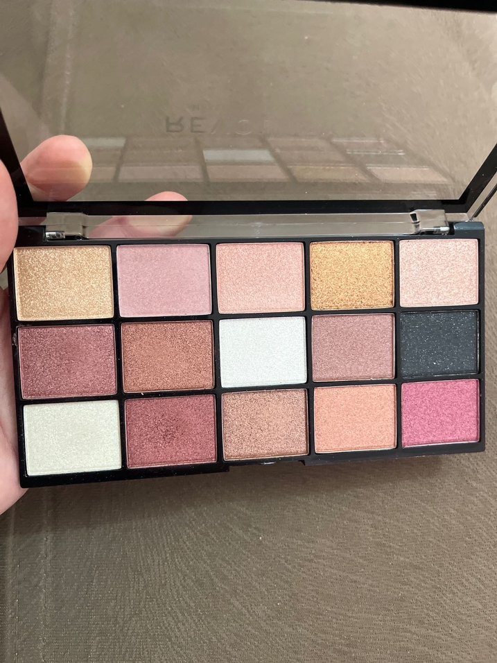 Revolution Reloaded Palette Far Paleti - Görsel 4