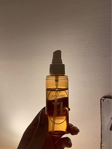  Beden Sol de janeiro 71 vücut spreyi
