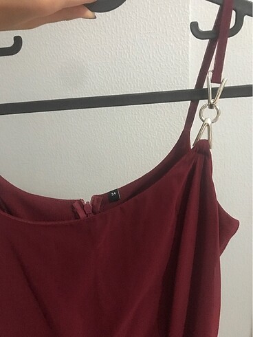34 Beden Bordo elbise
