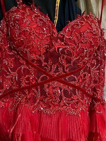 Kırmızı Kına Elbisesi - Görsel 2