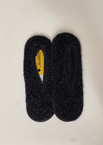 Siyah Simli Patik Çorap - Görsel 3