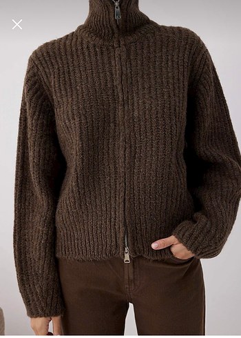 Kahverengi Yüksek Yaka Örgü Kadın Kazak - Görsel 2