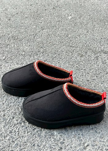 37 Beden siyah Renk Nakışlı Siyah Kadın Sıcak Terlikler Velcro
