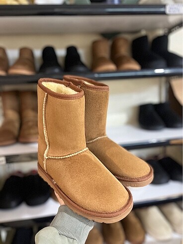 UGG TABA SÜET ORTA BOY