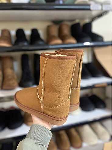 36 Beden UGG TABA SÜET ORTA BOY