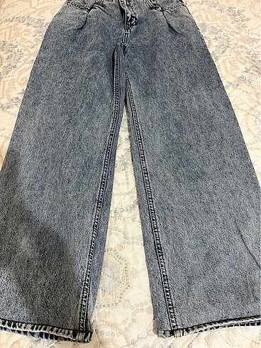 34 Beden TRENDYOLMİLLA JEAN PANTOLON WIDE LAG