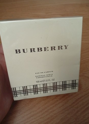 Burberry Kadın Parfümü 100 ml Eau de Parfum